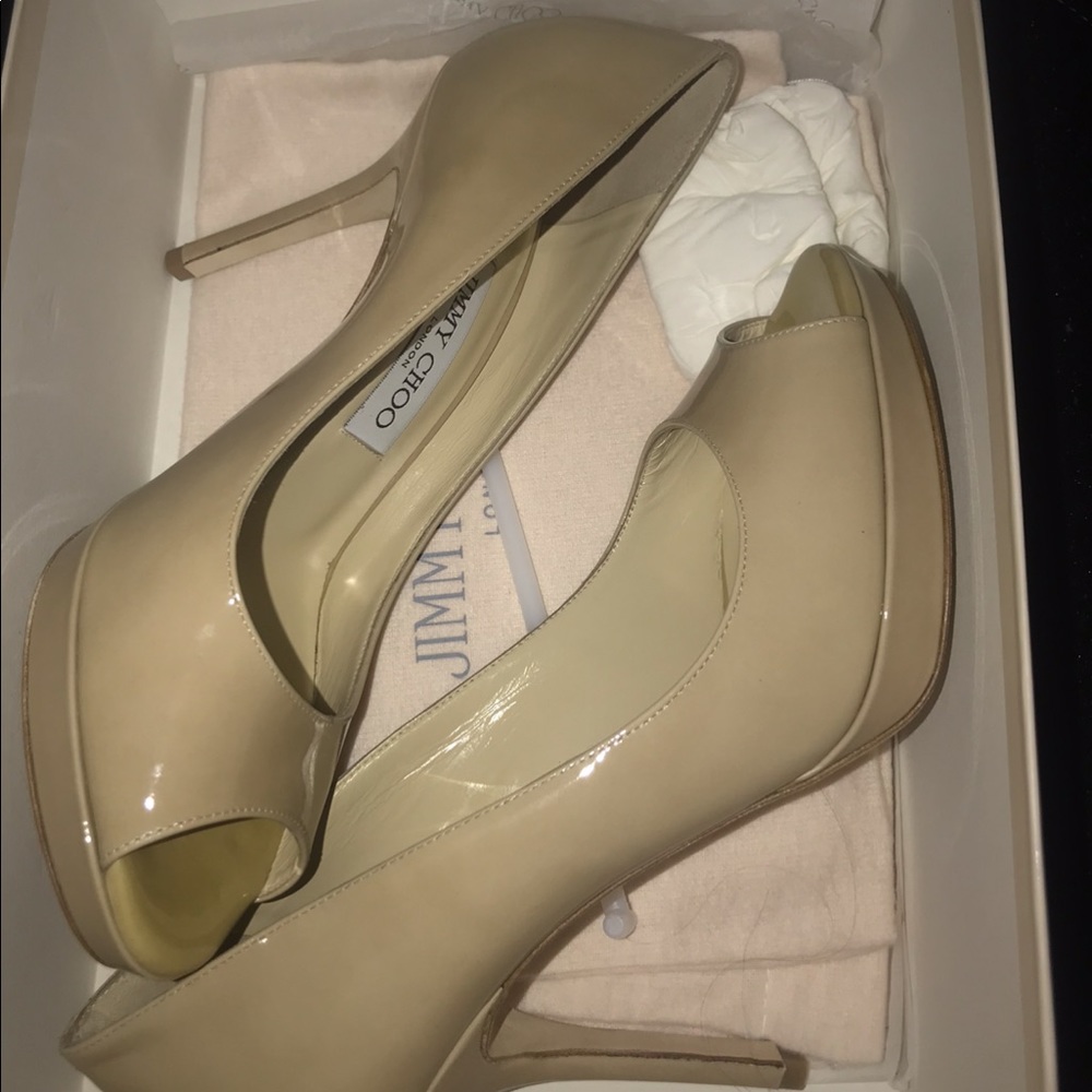 Pattern beige leather